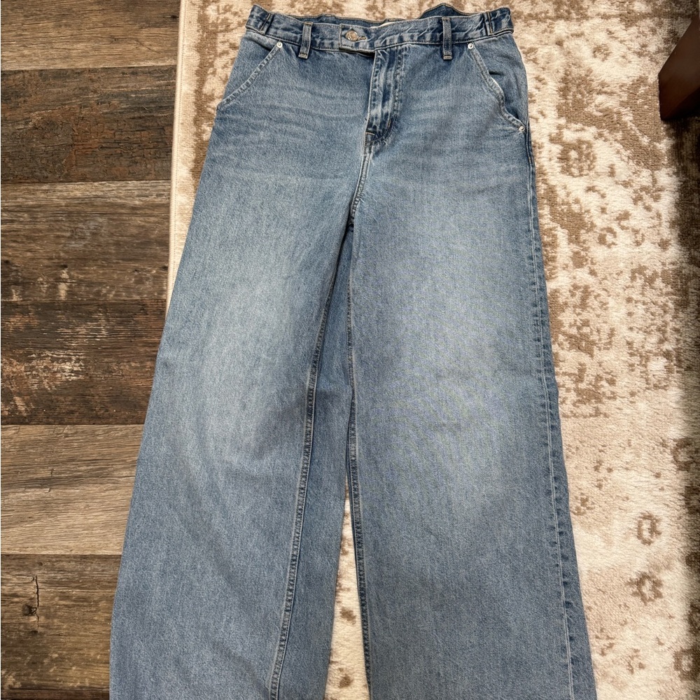 Classic High-Waist Wide-Leg Baggy Women's Jeans in Light Blue
